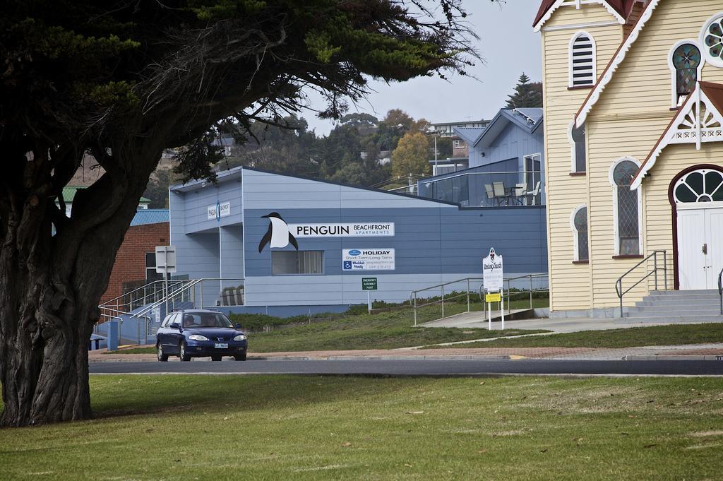Penguin Beachfront Apartments Exterior photo
